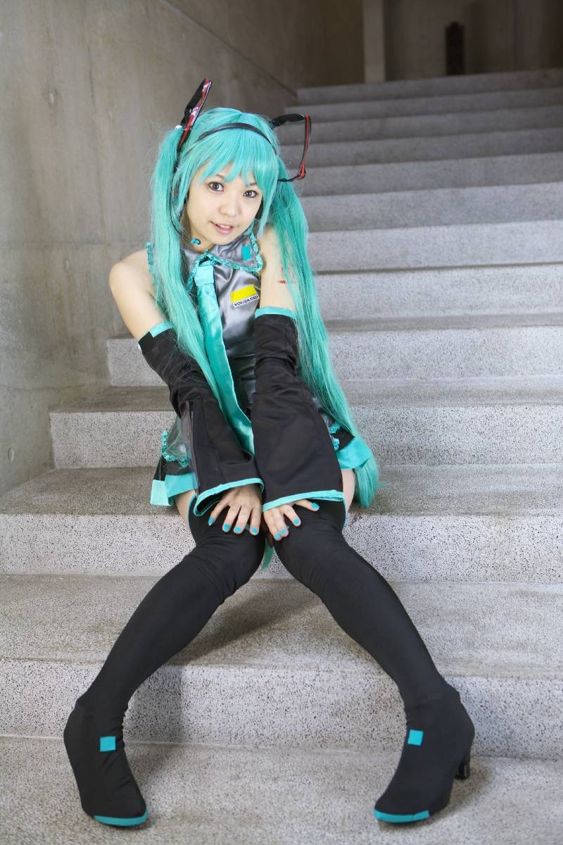 [Cosplay]  Vocaloid - Sexy Hatsune Miku